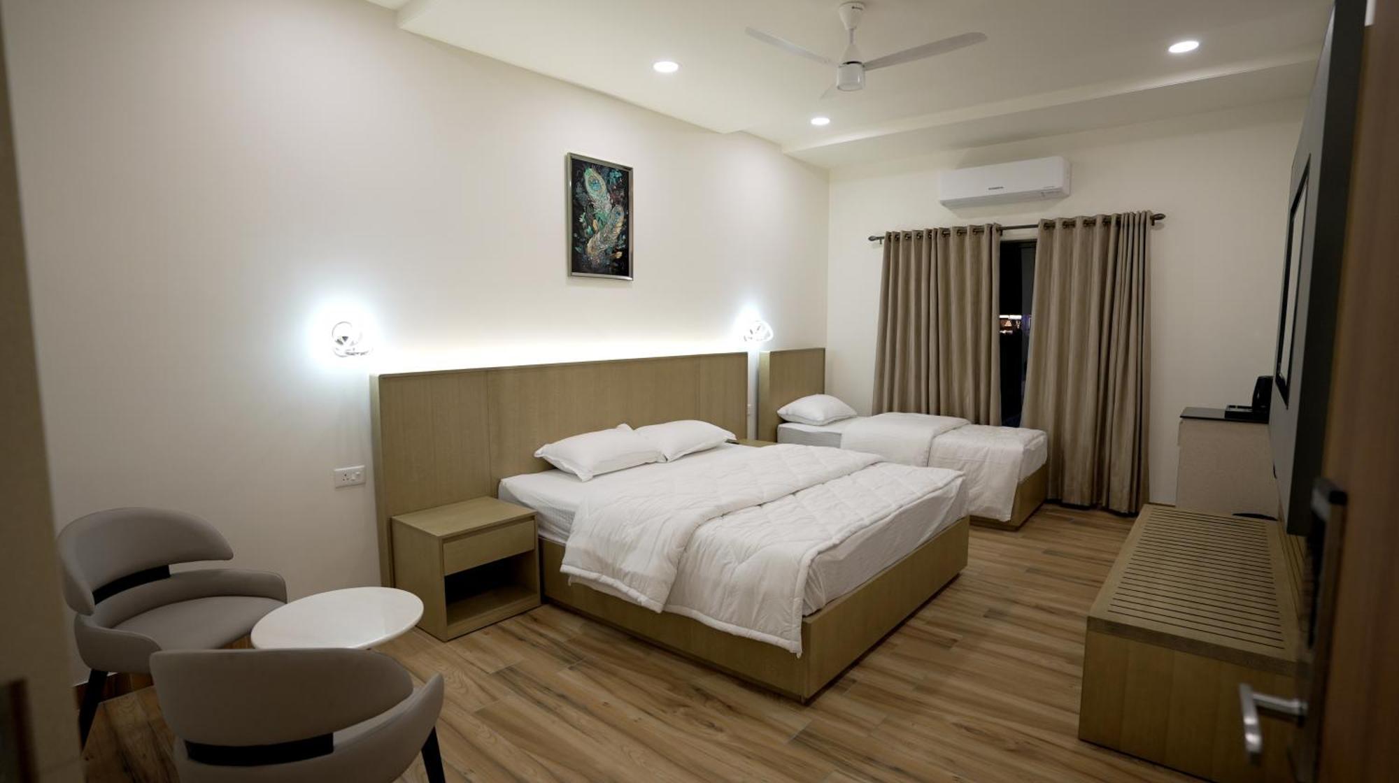 Lamba Celebrations Hotel Nagpur Ngoại thất bức ảnh